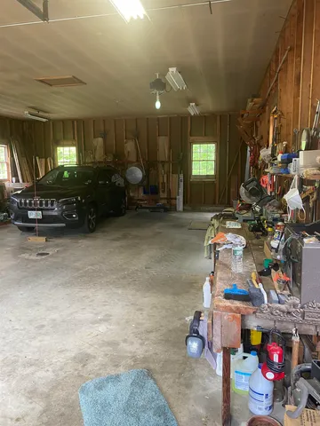 $824,900 | 33 Roberts Road, Center Conway, NH 03813