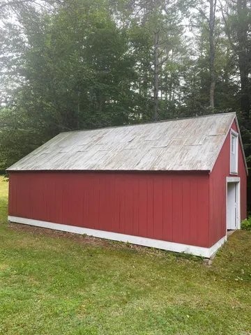 $824,900 | 33 Roberts Road, Center Conway, NH 03813