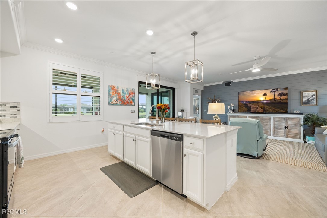 12000 Hawthorn Lake Drive, Unit 101 Fort Myers, FL 33913 - Photo 21 of 49