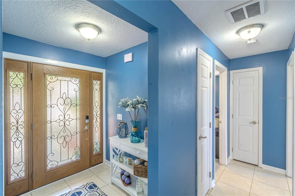 6526 Lynn Road Orlando, FL 32810 - Photo 9 of 70 Gallery Image 9