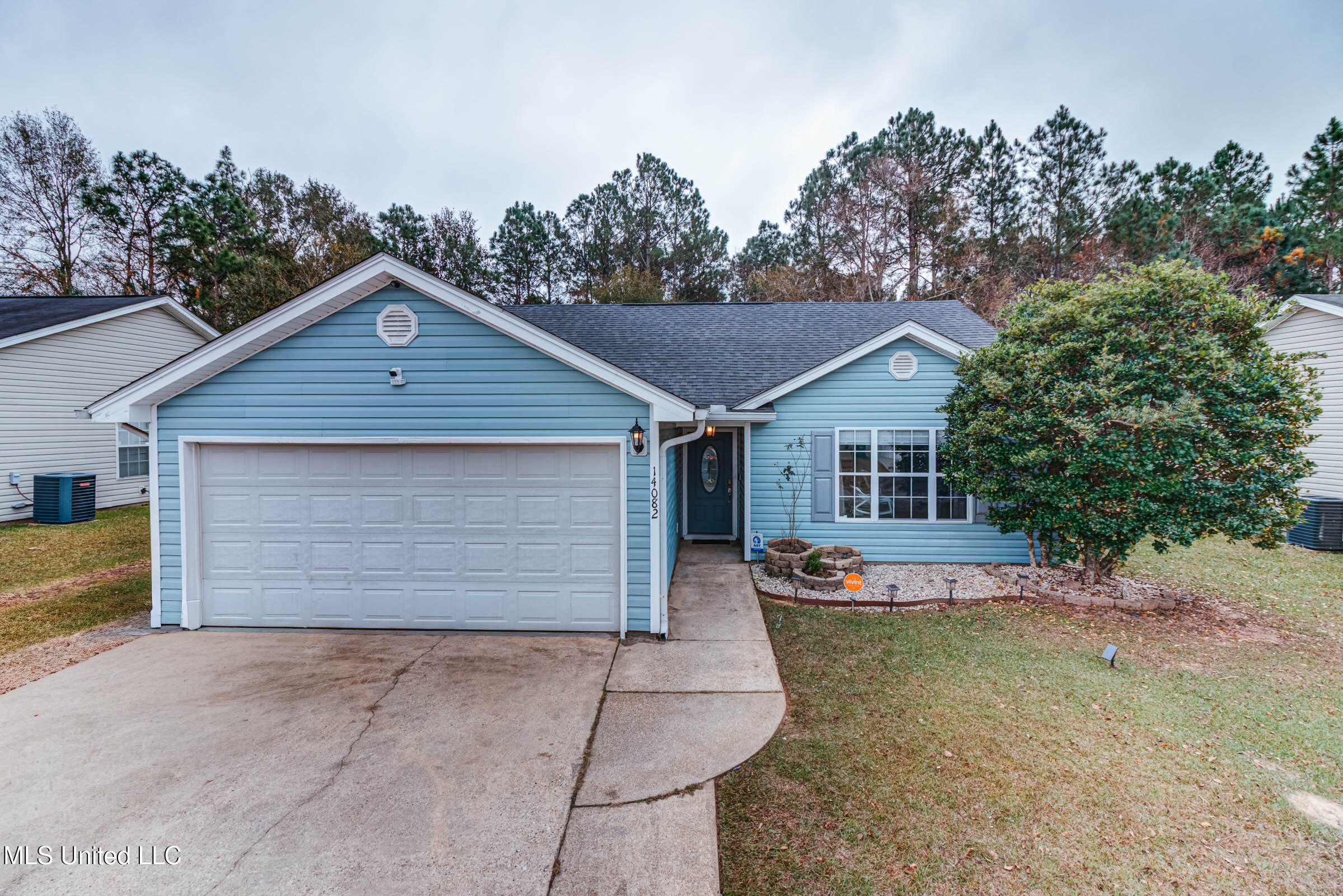 14082 Ridgeway Drive Gulfport, MS 39503 - Photo 1 of 31 14082 Ridgeway Dr (32)