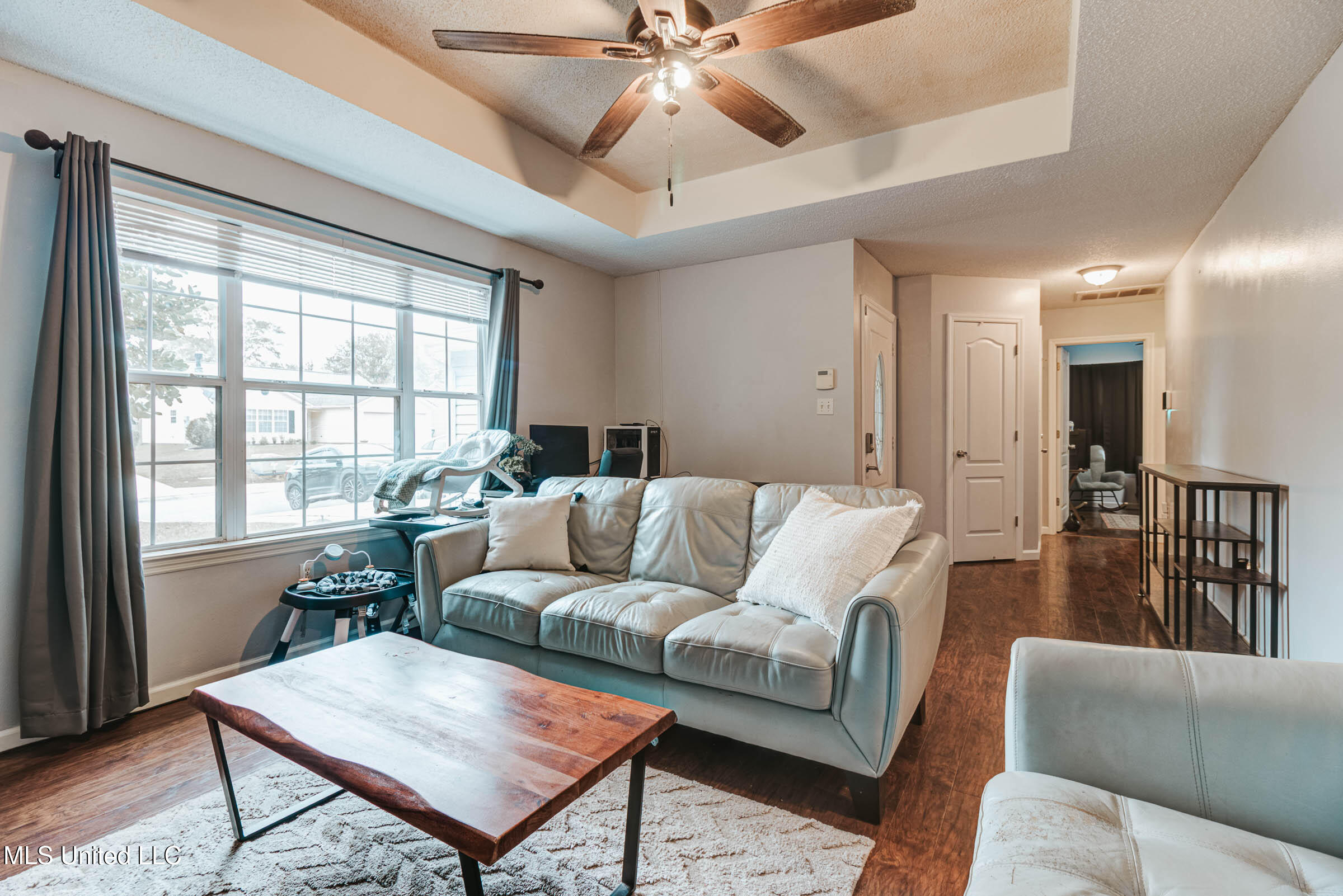 14082 Ridgeway Drive Gulfport, MS 39503 - Photo 4 of 31 14082 Ridgeway Dr (2)