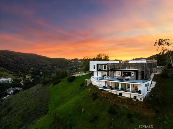 $26,000 | 18 Stallion Road, Bell Canyon, CA 91307