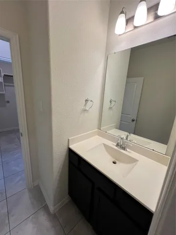 $2,400 | 4933 Spring Terrace Lane, Rosharon, TX 77583