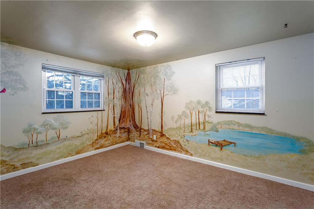 418 Sangree Road Pittsburgh, PA 15237 - Photo 19 of 24 Third Bedroom