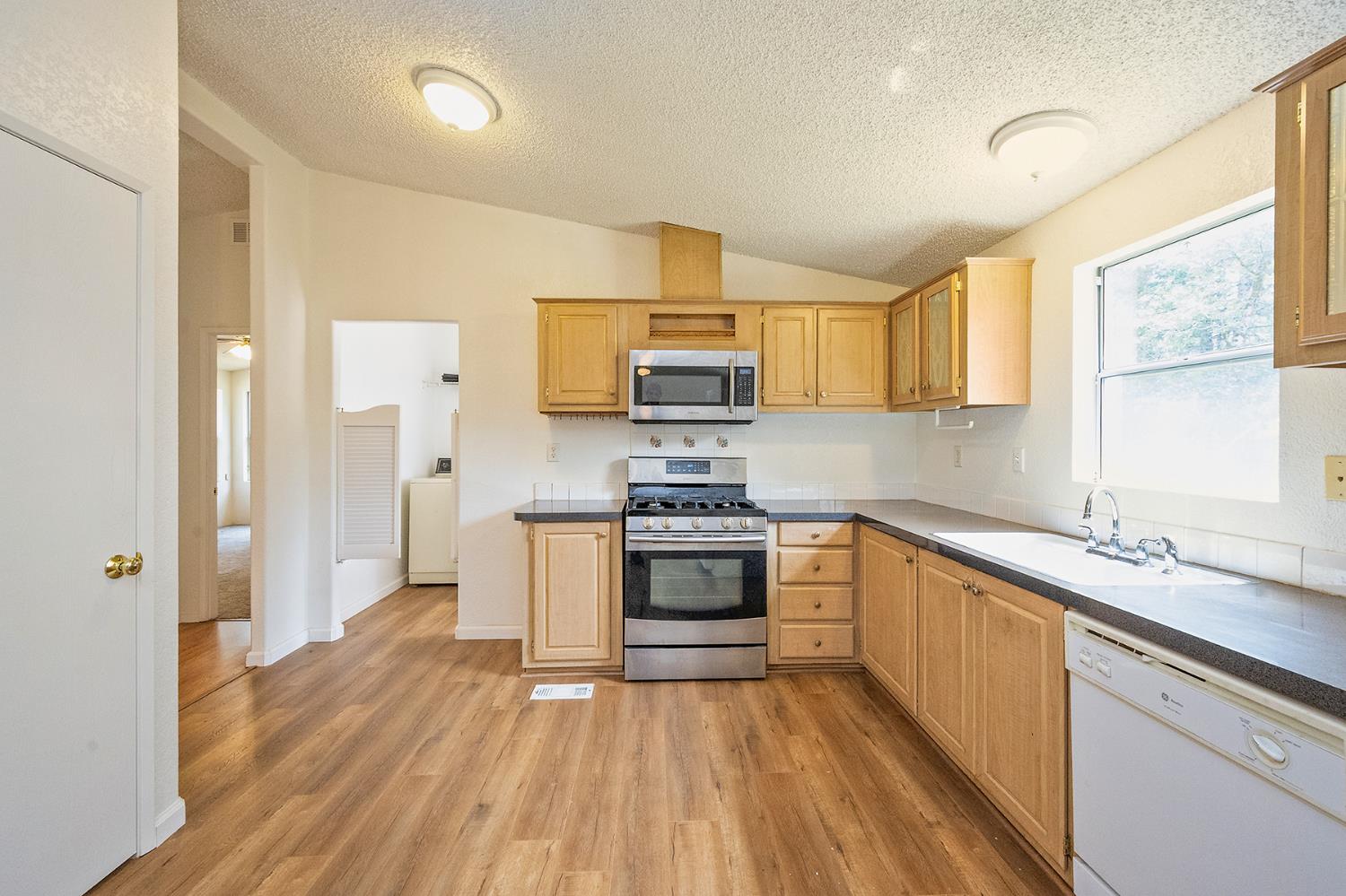 2470 Buffalo Hill Road Georgetown, CA 95634 - Photo 18 of 62