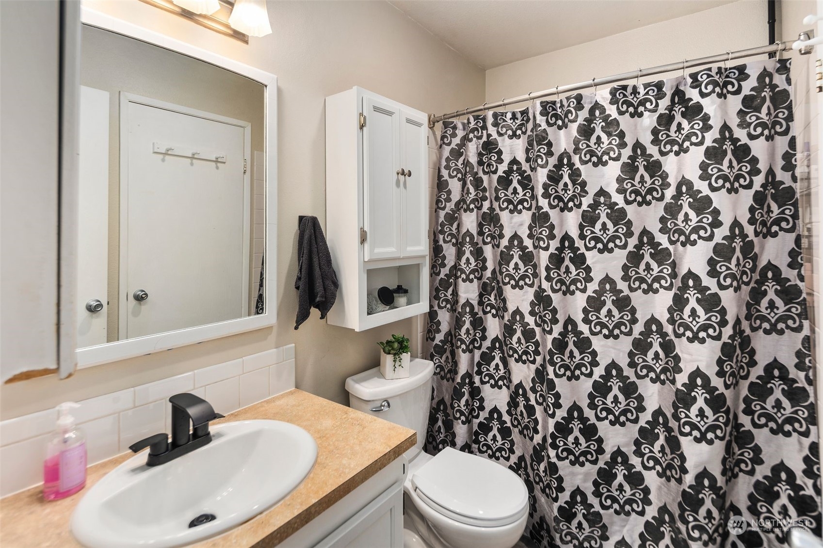 3233 Northeast 12th Street, Unit 310 Renton, WA 98056 - Photo 22 of 30 Gallery Image 22