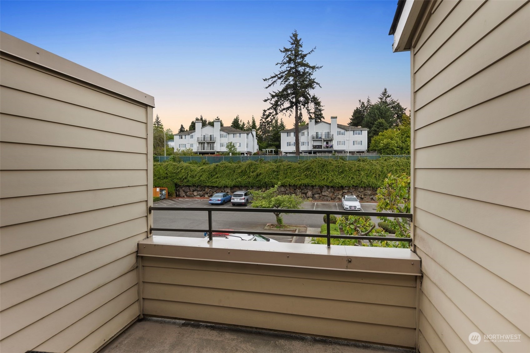 3233 Northeast 12th Street, Unit 310 Renton, WA 98056 - Photo 10 of 30 Gallery Image 10
