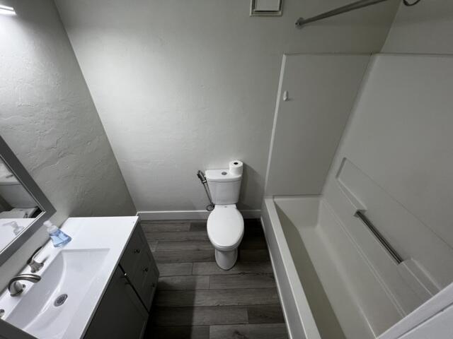 3800 Southwest 20th Avenue, Unit 305 Gainesville, FL 32607 - Photo 16 of 21 IMG-7477