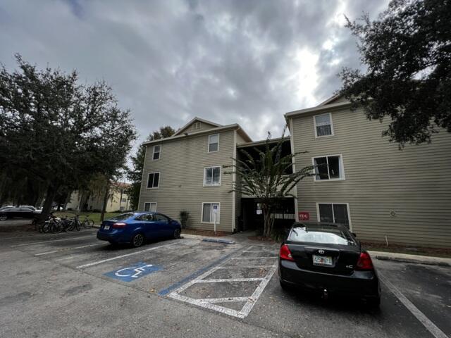 3800 Southwest 20th Avenue, Unit 305 Gainesville, FL 32607 - Photo 2 of 21 IMG-7354