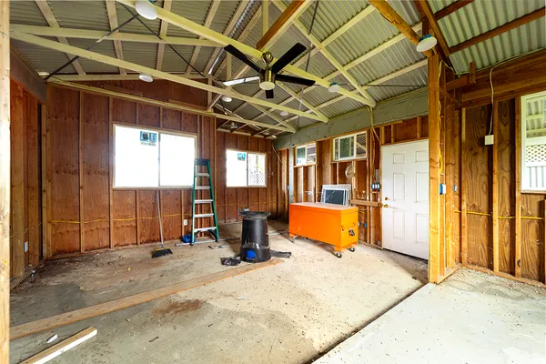 a view of a indoor garage