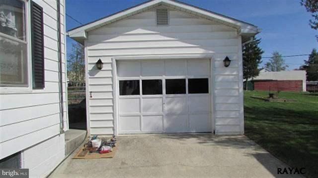 611 Maple Avenue Hanover, PA 17331 - Photo 2 of 36 Gallery Image 2
