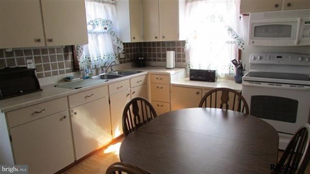611 Maple Avenue Hanover, PA 17331 - Photo 17 of 36 Gallery Image 17