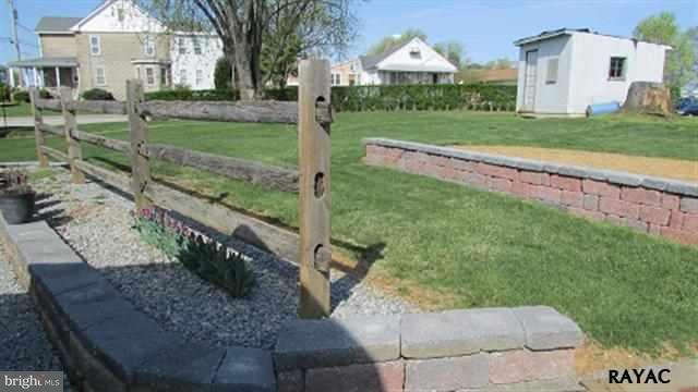 611 Maple Avenue Hanover, PA 17331 - Photo 6 of 36 Gallery Image 6