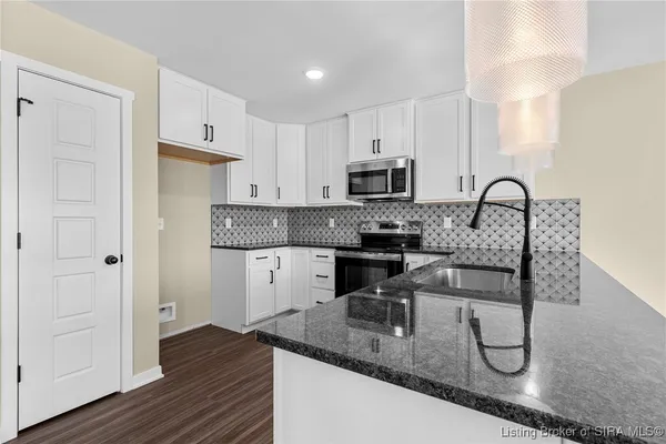 $464,900 | 7047 Oaken Lane, Unit 229, Lanesville, IN 47136