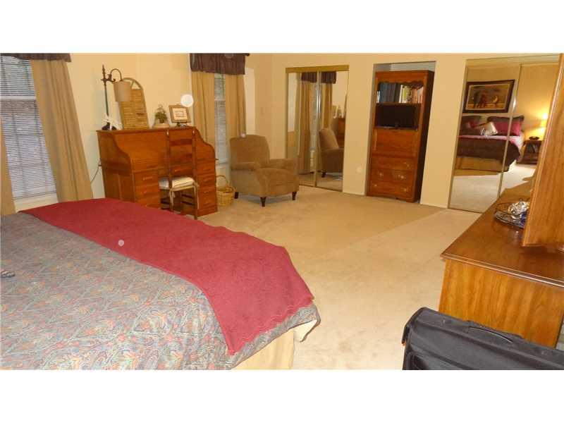 118 Wyngate Road Coraopolis, PA 15108 - Photo 12 of 25 Master Bedroom.