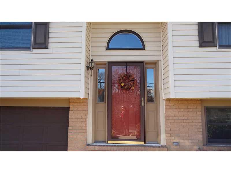 118 Wyngate Road Coraopolis, PA 15108 - Photo 25 of 25 Exterior Front.