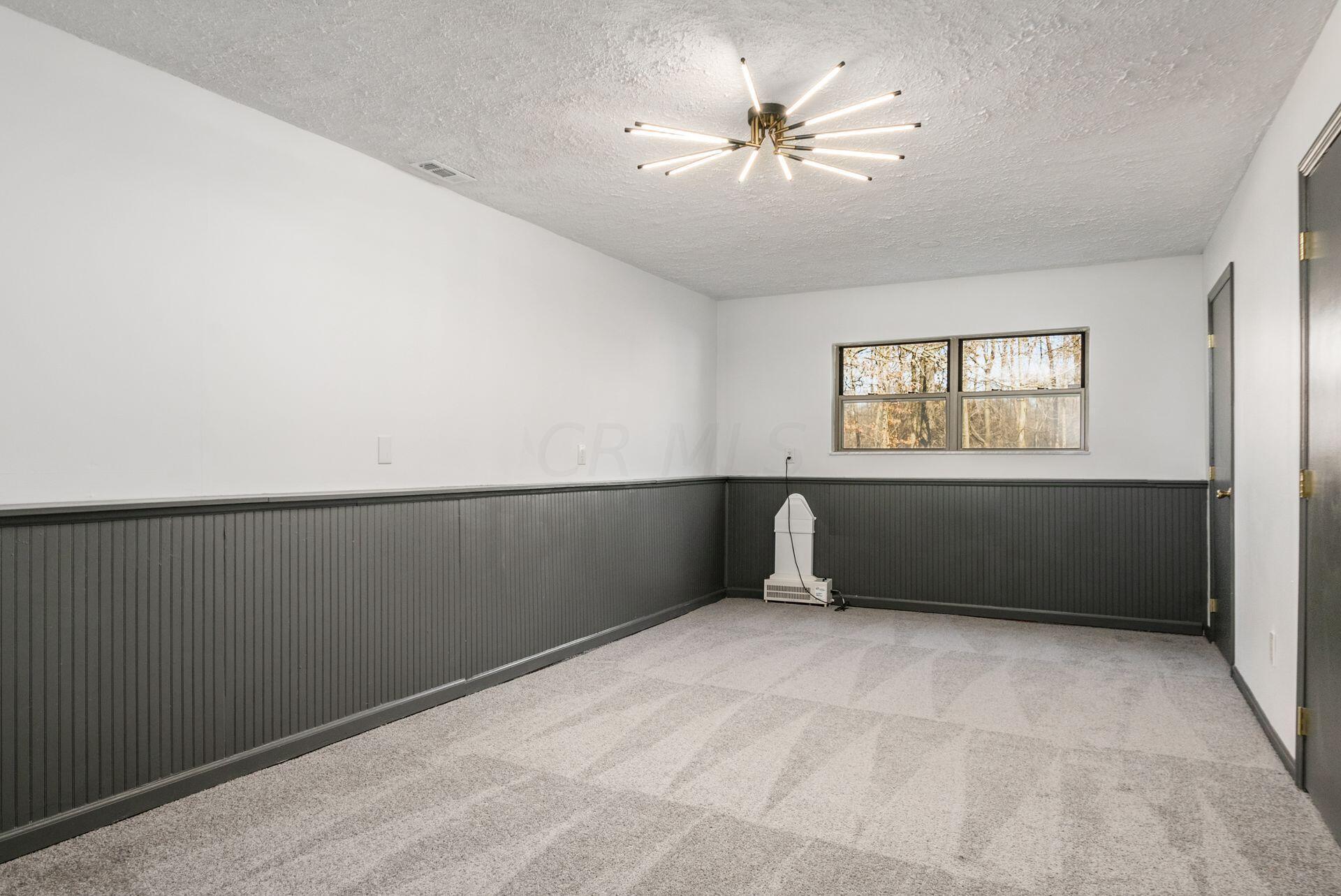 4592 Gilman Road Columbus, OH 43228 - Photo 26 of 32 030_507_h 4592 Gilman Rd-1074