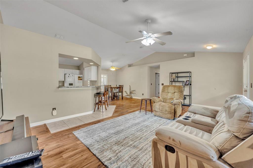 6400 Bennett Court St. Cloud, FL 34771 - Photo 7 of 31