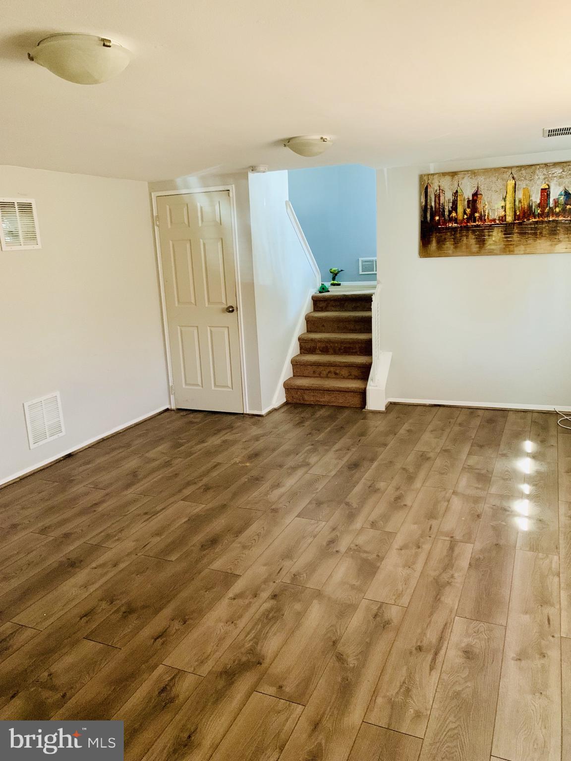 42 Bayberry Road Trenton, NJ 08618 - Photo 7 of 9 Gallery Image 7