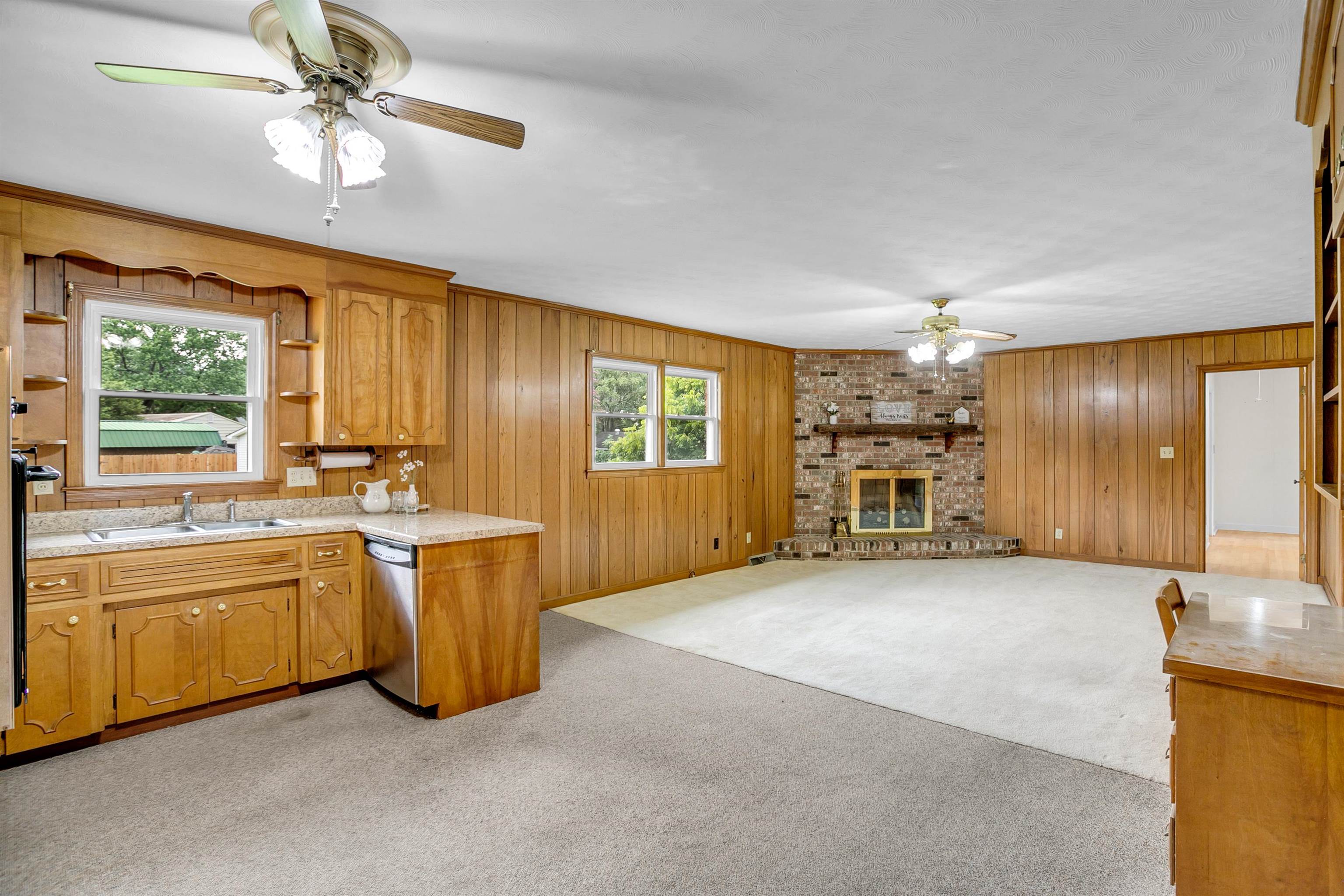 1 Vine Hill Road Greenville, SC 29607 - Photo 13 of 45 Gallery Image 13