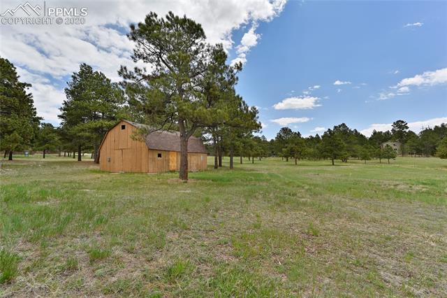 15445 Raton Road Colorado Springs, CO 80921 - Photo 42 of 46 Barn on site.