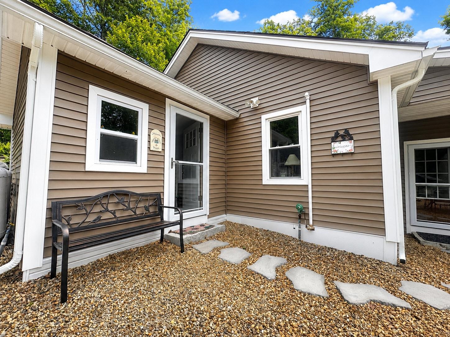 20 Keene Avenue Fitzwilliam, NH 03447 - Photo 2 of 59