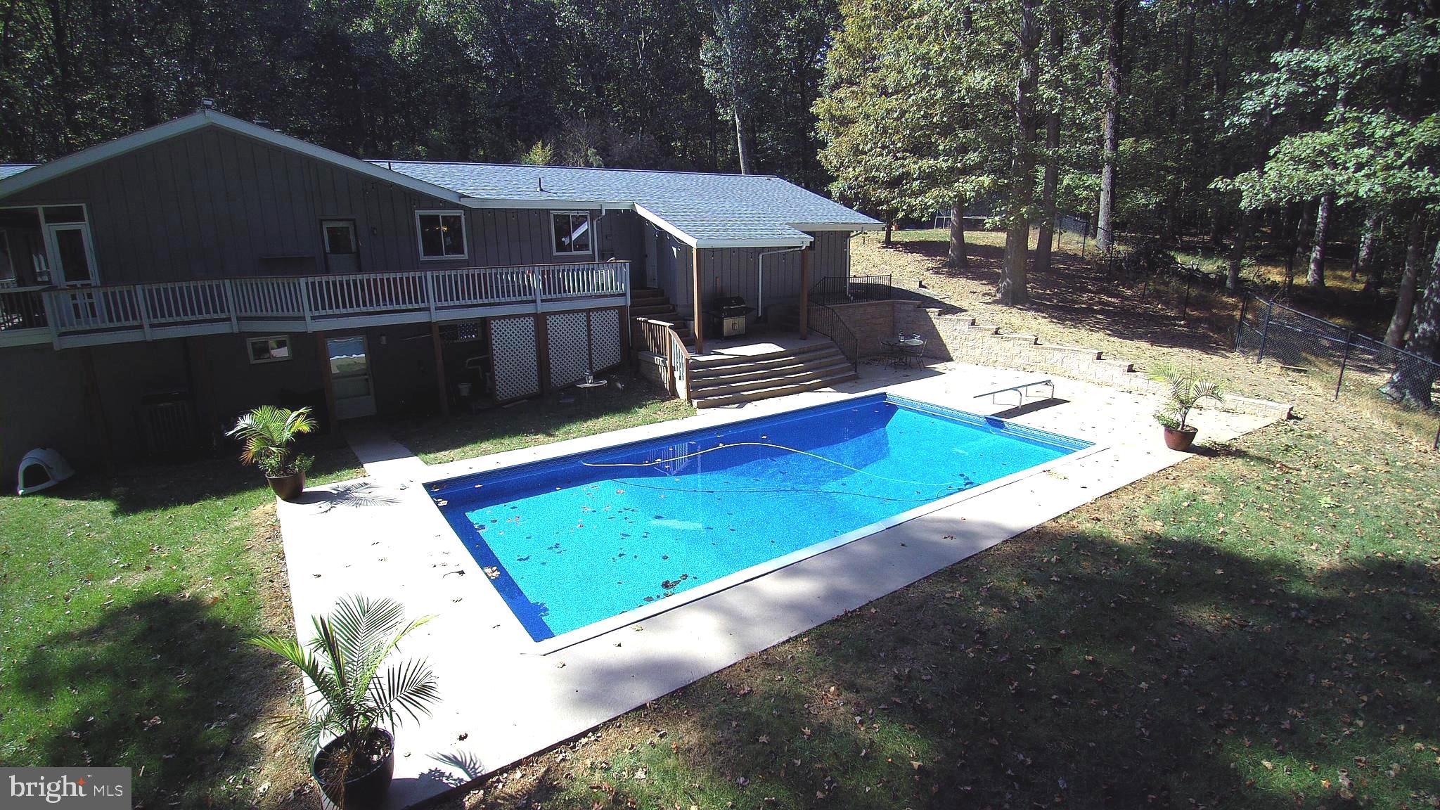 14701 Poplar Hill Road Germantown, MD 20874 - Photo 106 of 108 Rear View of Property With Pool