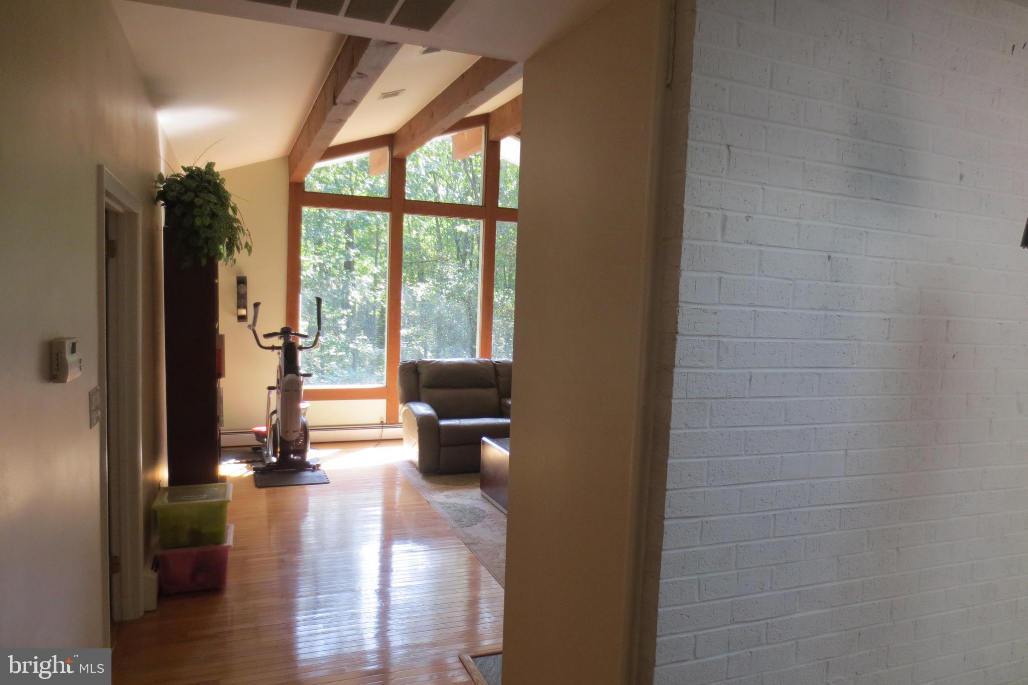 14701 Poplar Hill Road Germantown, MD 20874 - Photo 41 of 108 Hall Way Access to Living Room