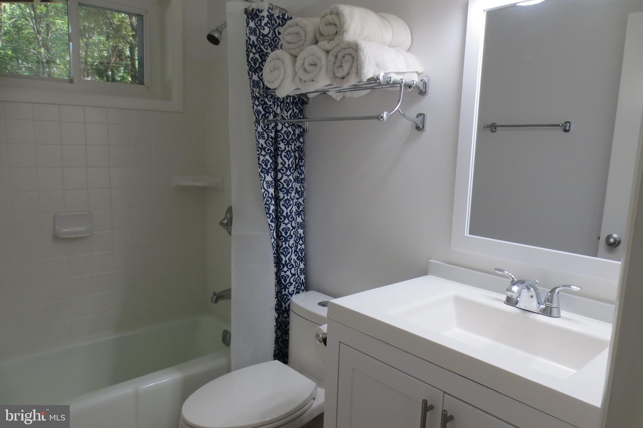 14701 Poplar Hill Road Germantown, MD 20874 - Photo 71 of 108 Lower Level Full Bath #3