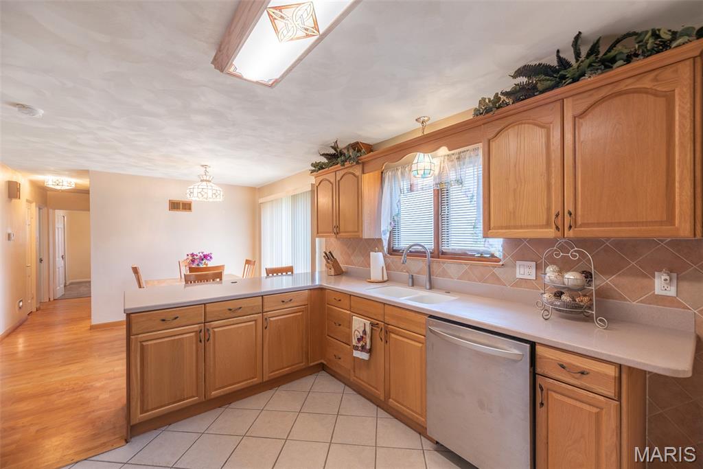 4456 Butler Hill Road St. Louis, MO 63128 - Photo 27 of 74 Gallery Image 27
