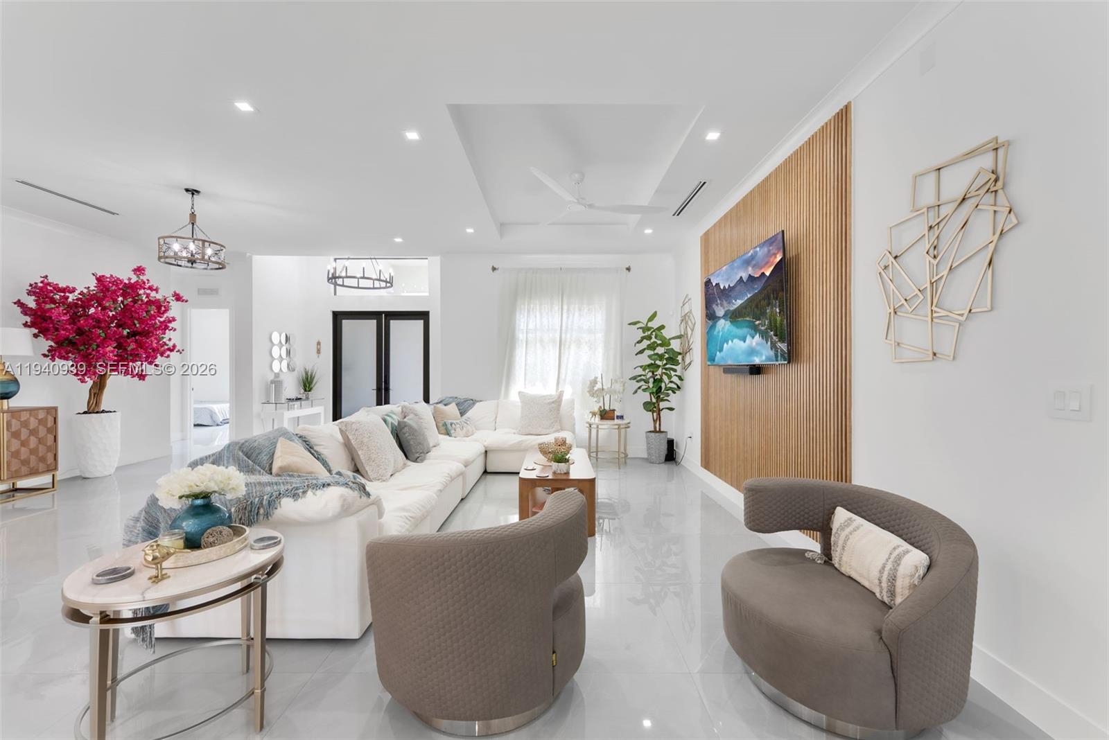 18261 Southwest 224th Street Miami, FL 33170 - Photo 14 of 21