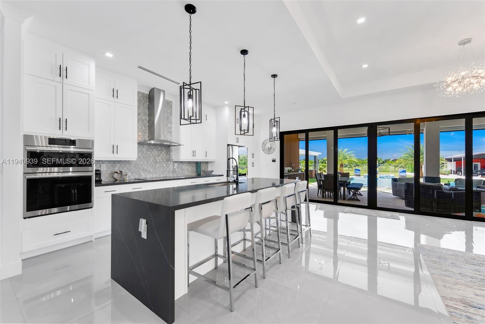 18261 Southwest 224th Street Miami, FL 33170 - Photo 10 of 21