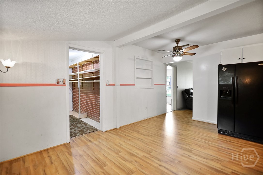 985 7 Oaks Road Jesup, GA 31546 - Photo 8 of 30