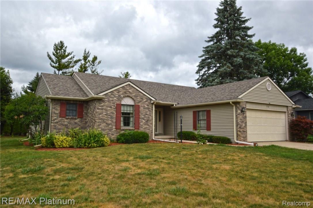 715 Riverside Drive Linden, MI 48451 - Photo 1 of 36 715_Riverside.jpg