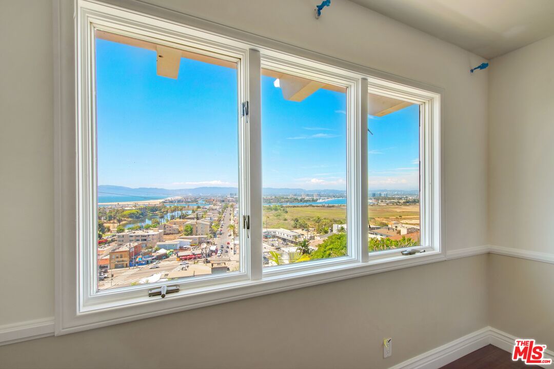 217 Fowling Street Playa del Rey, CA 90293 - Photo 38 of 51