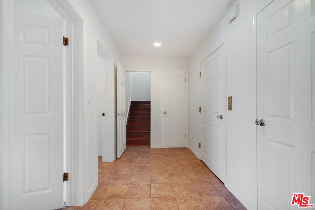 217 Fowling Street Playa del Rey, CA 90293 - Photo 43 of 51 a view of hallway with closet