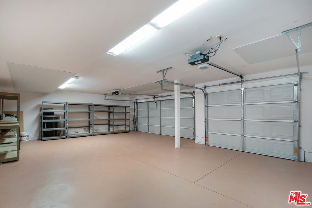 217 Fowling Street Playa del Rey, CA 90293 - Photo 50 of 51 a view of a garage
