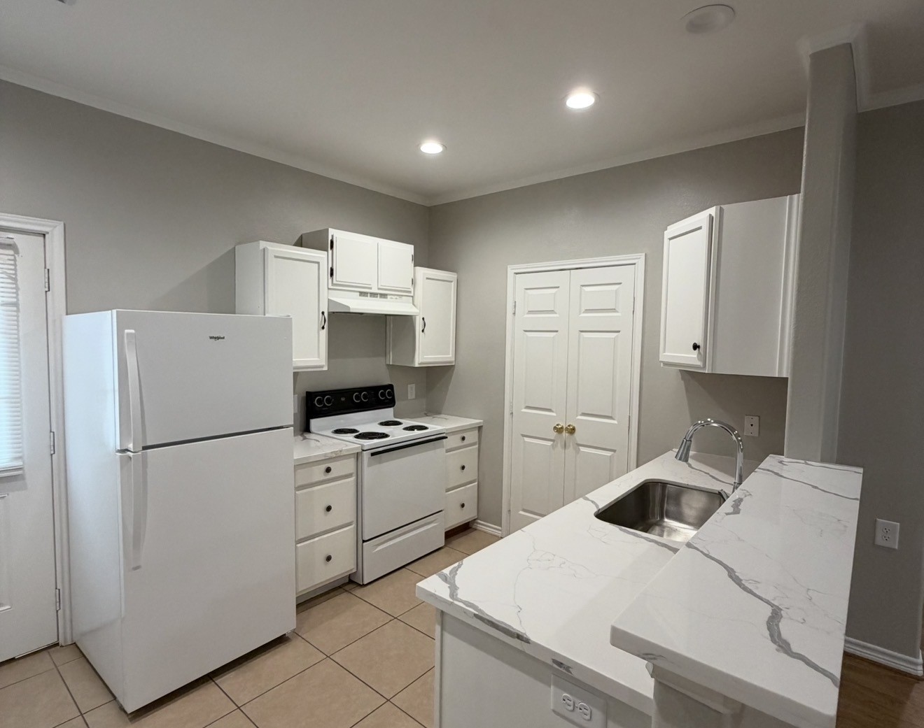 104 Longstreet Road, Unit 2 Willis, TX 77378 - Photo 6 of 16