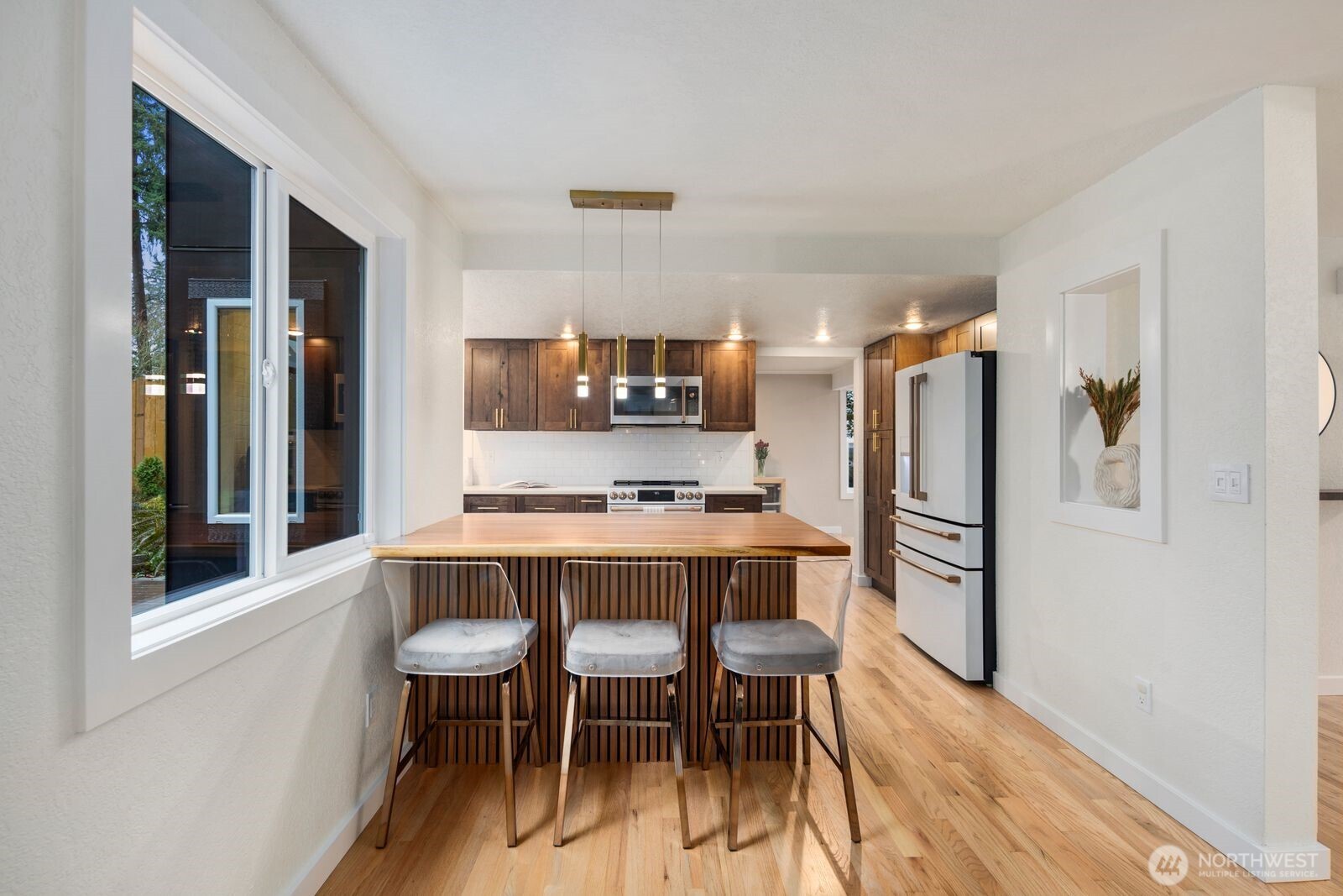 15368 Southeast 182nd Street Renton, WA 98058 - Photo 11 of 40