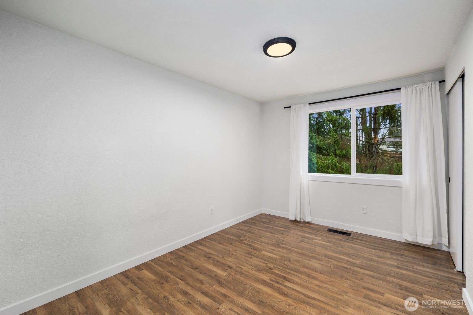 15368 Southeast 182nd Street Renton, WA 98058 - Photo 22 of 40