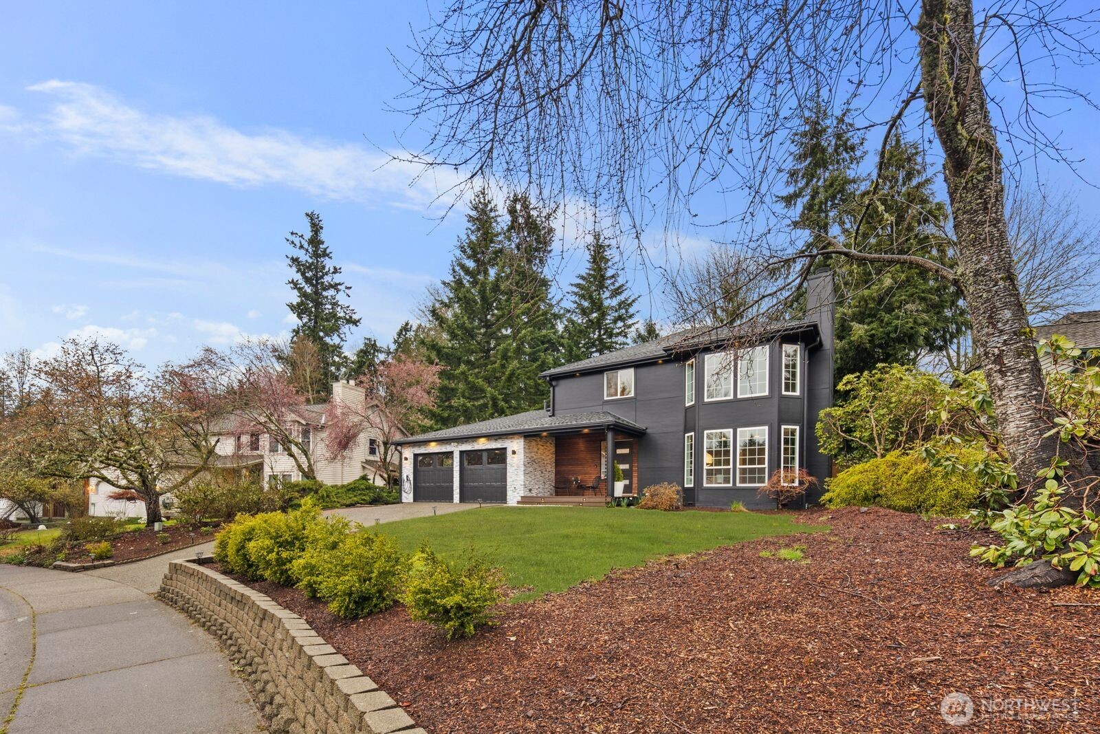 15368 Southeast 182nd Street Renton, WA 98058 - Photo 3 of 40