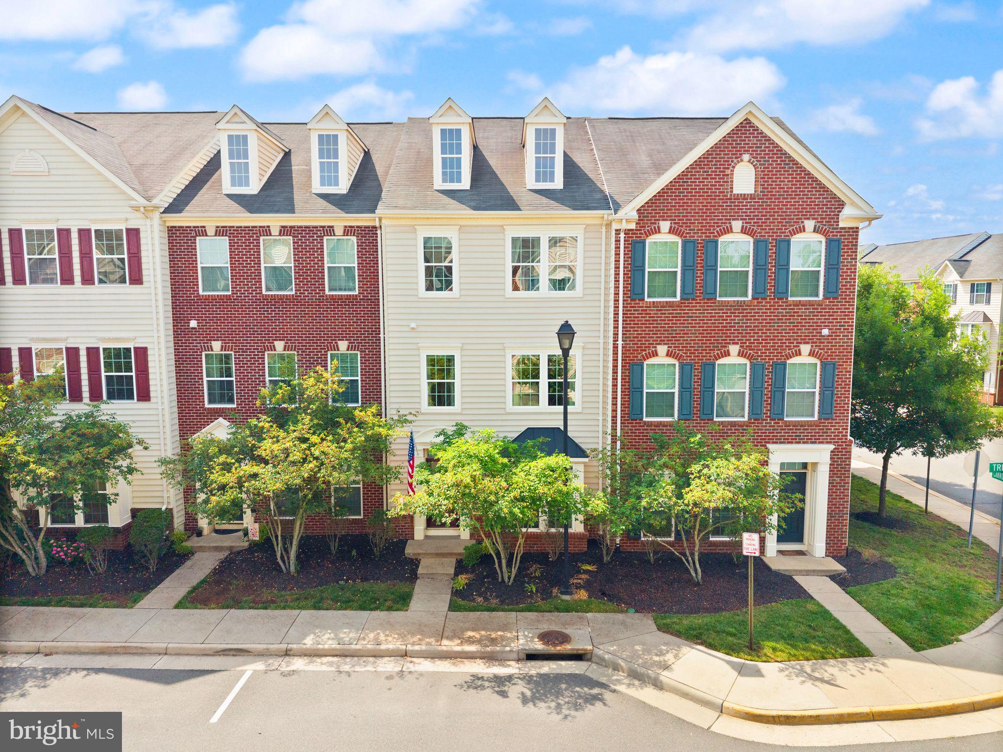 7015 Trek Way Gainesville, VA 20155 - Photo 2 of 56 Heathcote Commons Association