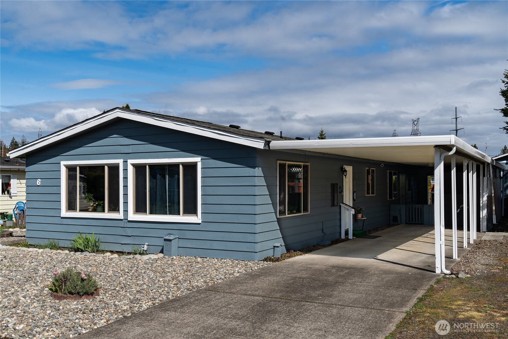 6 Donder Road Shelton, WA 98584 - Photo 3 of 29