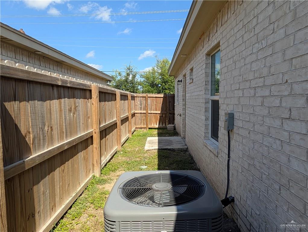1320 North McColl Road, Unit 1 Edinburg, TX 78541 - Photo 13 of 14