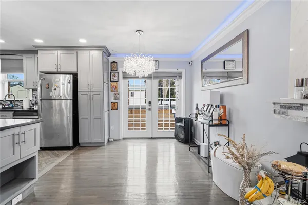 $860,000 | 568 Centerwood Street, West Babylon, NY 11704