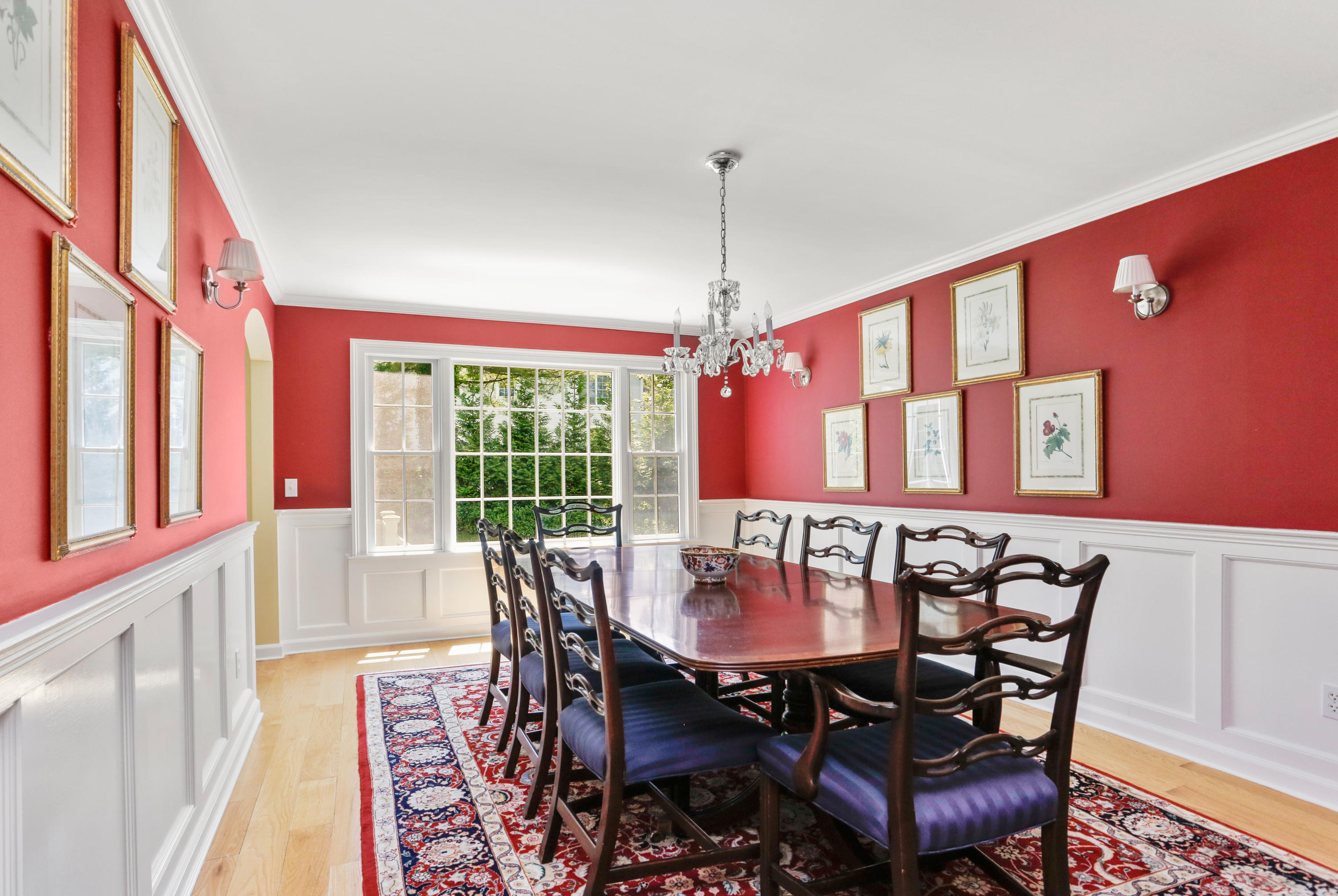 68 Brooks Road New Canaan, CT 06840 - Photo 12 of 32 diningroom1