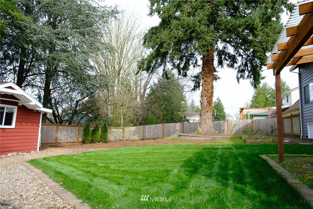 2211 236th Street Southeast Bothell, WA 98021 - Photo 24 of 26