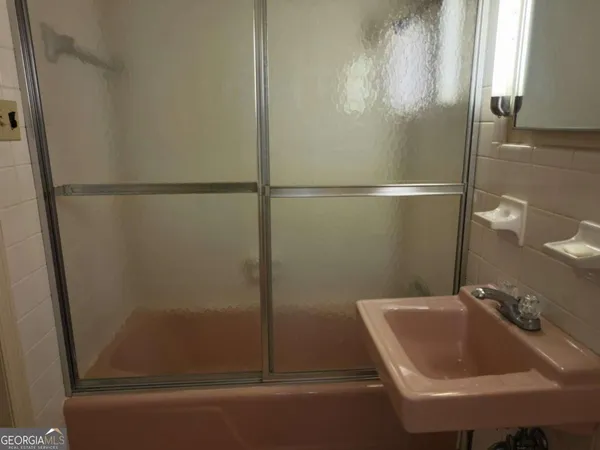 $235,000 | 16 South Woodlawn Drive, Blakely, GA 39823