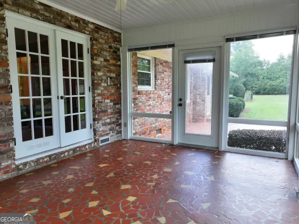 $235,000 | 16 South Woodlawn Drive, Blakely, GA 39823
